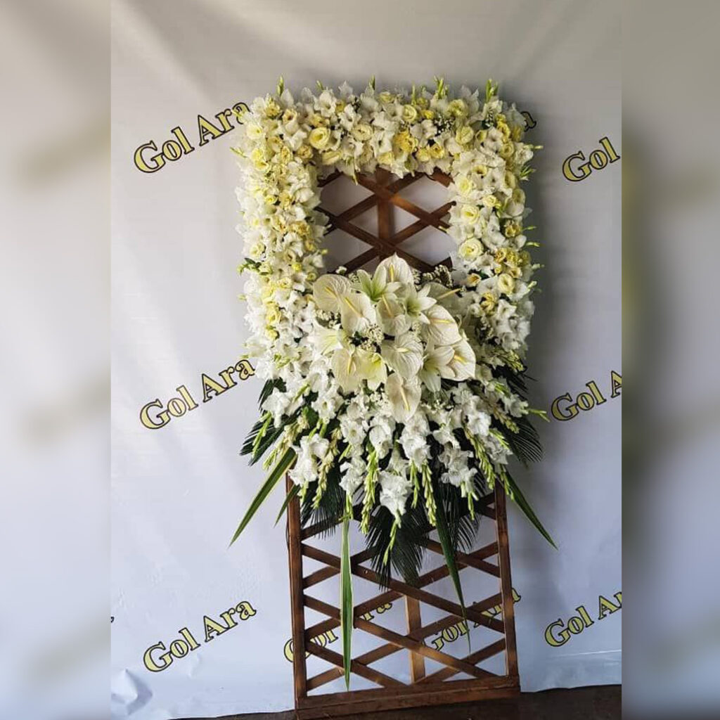 تاج گل مشبک