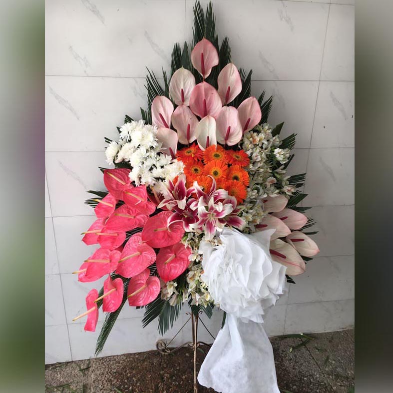 تاج گل نمایشگاهی